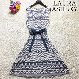 ローラアシュレイ(LAURA ASHLEY)の希少デザイン ꕤ ローラアシュレイ ノースリーブワンピース 総柄 XL(ロングワンピース/マキシワンピース)