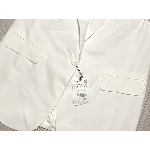 ZARA(ザラ)の新品タグ付き　2022ss ZARA ポケット　オーバーサイズ　ベスト　M 白 レディースのトップス(ベスト/ジレ)の商品写真