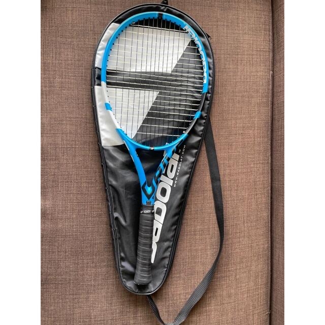 Babolat(バボラ)のテニスラケット バボラ　ピュアドライブ2018 美品 スポーツ/アウトドアのテニス(ラケット)の商品写真