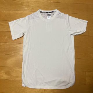 アディダス(adidas)のアディダス　Tシャツ送料込み(Tシャツ/カットソー(半袖/袖なし))