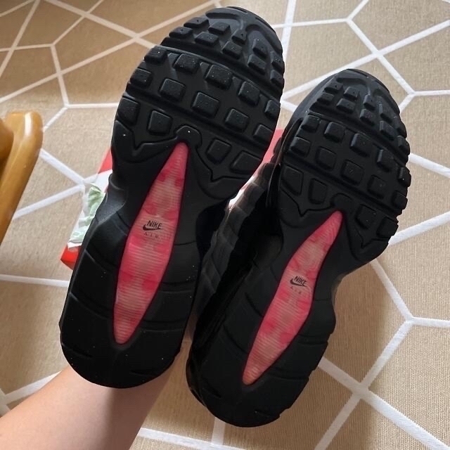 ナイキ　AIRMAX95 solar red 28.5㎝　完品