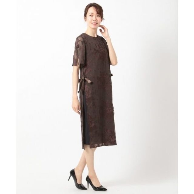 O294新品自由区クラスラウンジ刺繍ワンピース46¥78100日本製 O294新品自由区クラスラウンジ刺繍ワンピース46¥78100日本製