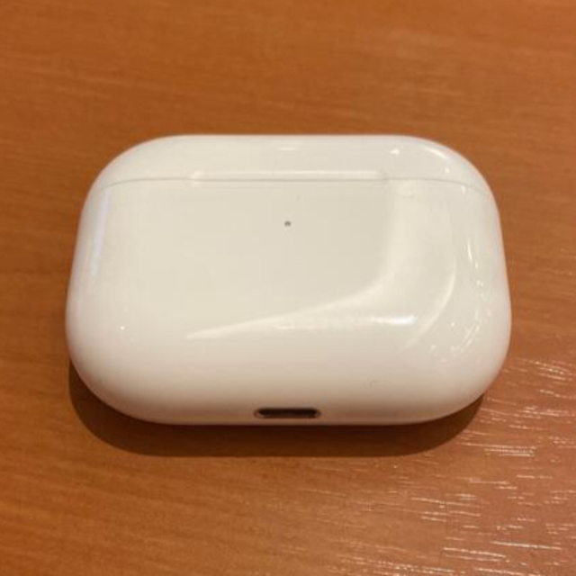 美品】AirPods Pro 正規品 充電ケース本体 両耳 - オーディオ機器 美品】AirPods Pro 正規品 充電ケース本体 両耳 - オーディオ機器