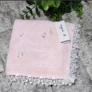 アニエスベー(agnes b.)の新品タグ付　アニエスベー　音符のレースの縁取りタオルハンカチ　27×28(ハンカチ)