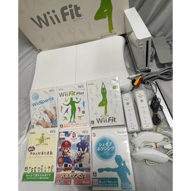 Wii - Wii本体ホワイト Wiiフィットすぐ遊べるセットの通販 by シバ