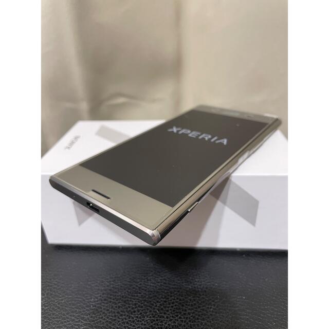 美品 SONY  Xperia XZ Premium SO-04J SIMフリースマートフォン/携帯電話