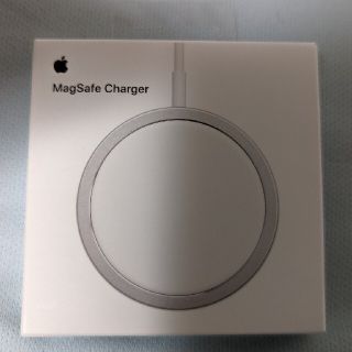 アップル(Apple)のMagSafe充電器　MHXH3AM　未使用(バッテリー/充電器)