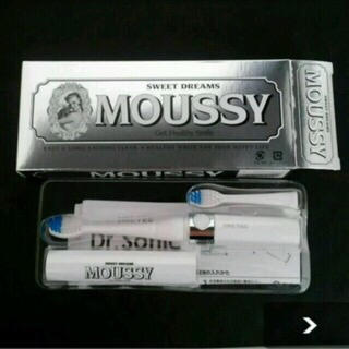 マウジー(moussy)のMOUSSY ノベルティ 電動歯ブラシ(電動歯ブラシ)