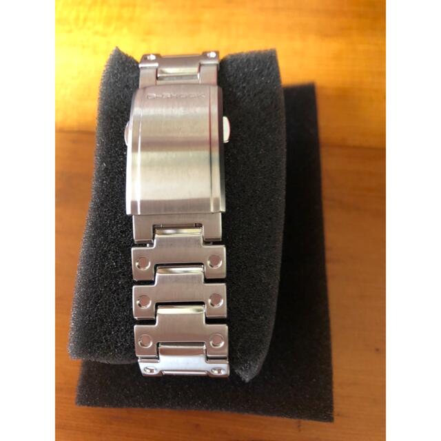 G-SHOCK(ジーショック)のCASIO G-SHOCK GMW B5000D-1JF フルメタルシルバー美品 メンズの時計(腕時計(デジタル))の商品写真