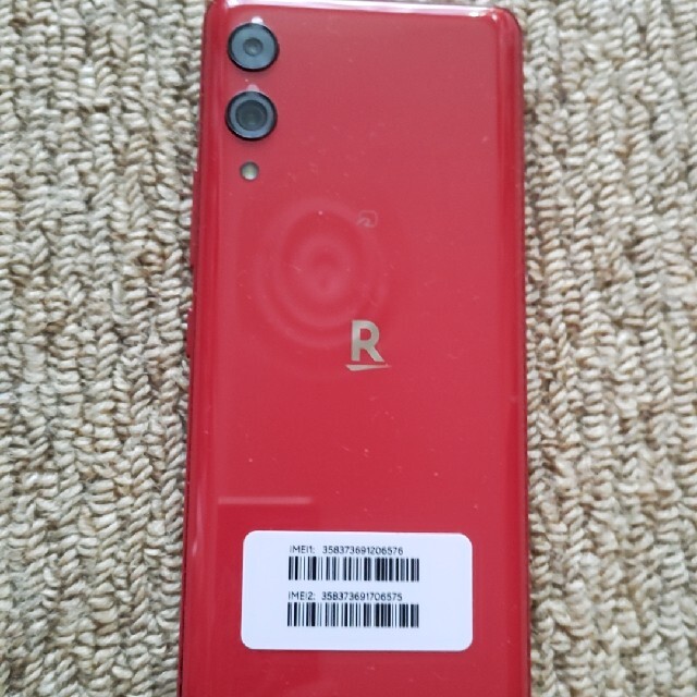 スマホ家電カメラRakuten Hand 5G Red P780 モバイル