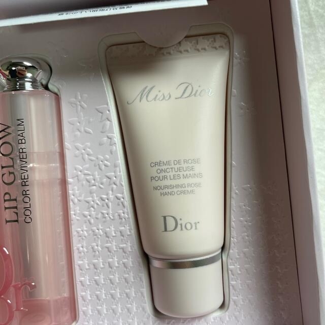 Dior(ディオール)のMiss Dior BLOOMING BOUQUET コフレセット コスメ/美容の香水(香水(女性用))の商品写真