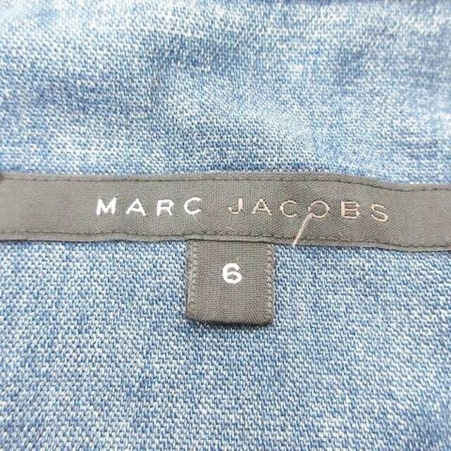 MARC JACOBS(マークジェイコブス)のマークジェイコブス デニムコート ジャケット ミドル丈 ワンポイント 刺繍 青 レディースのジャケット/アウター(その他)の商品写真