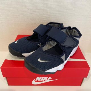 ナイキ(NIKE)のナイキ　エアリフト　ネイビー　22cm(サンダル)