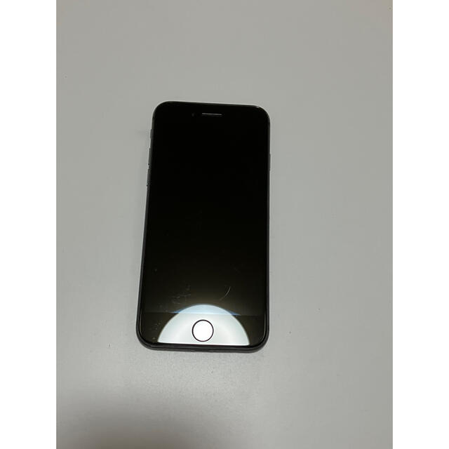 iPhone(アイフォーン)のNA様専用　iPhone8 ブラック　バッテリー100% SIMロック無し スマホ/家電/カメラのスマートフォン/携帯電話(スマートフォン本体)の商品写真