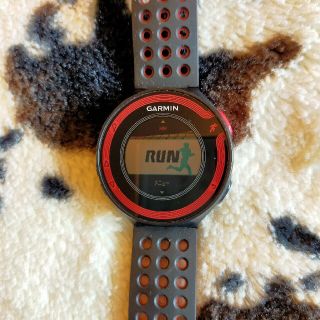 ガーミン(GARMIN)のGarmin ForeAthlete220J BlackRed(トレーニング用品)