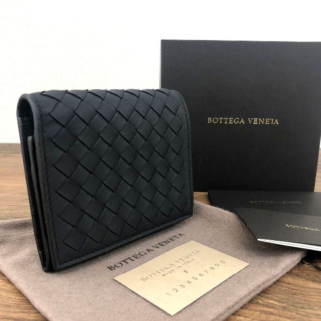 未使用品 BOTTEGA VENETA コンパクトウォレット 483