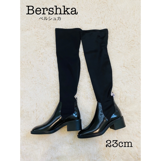 Bershka(ベルシュカ)のHY様 専用。 レディースの靴/シューズ(ブーツ)の商品写真