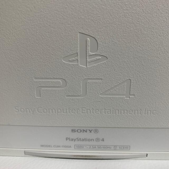 PlayStation4(プレイステーション4)のPS4 本体　コントローラー　2つ　おまけ エンタメ/ホビーのゲームソフト/ゲーム機本体(家庭用ゲーム機本体)の商品写真