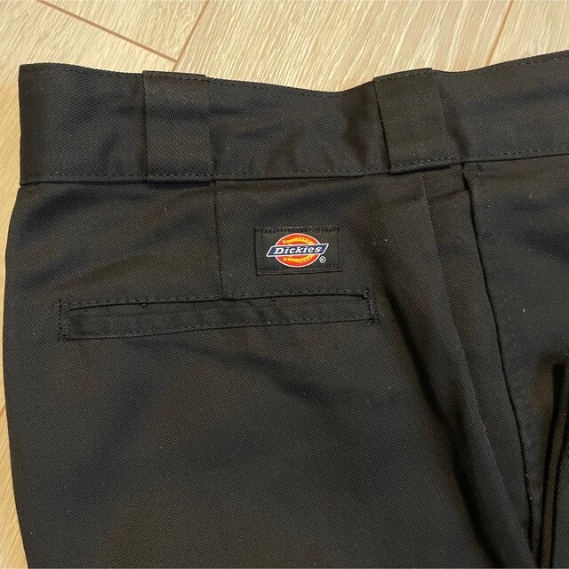 Dickies(ディッキーズ)のMasami 様　ディッキーズ　31/30 ベージュ + ブラック色　2枚 メンズのパンツ(チノパン)の商品写真