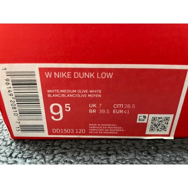 NIKE(ナイキ)のNIKE W DUNK LOW 26.5cm オリーブ DD1503-120 メンズの靴/シューズ(スニーカー)の商品写真