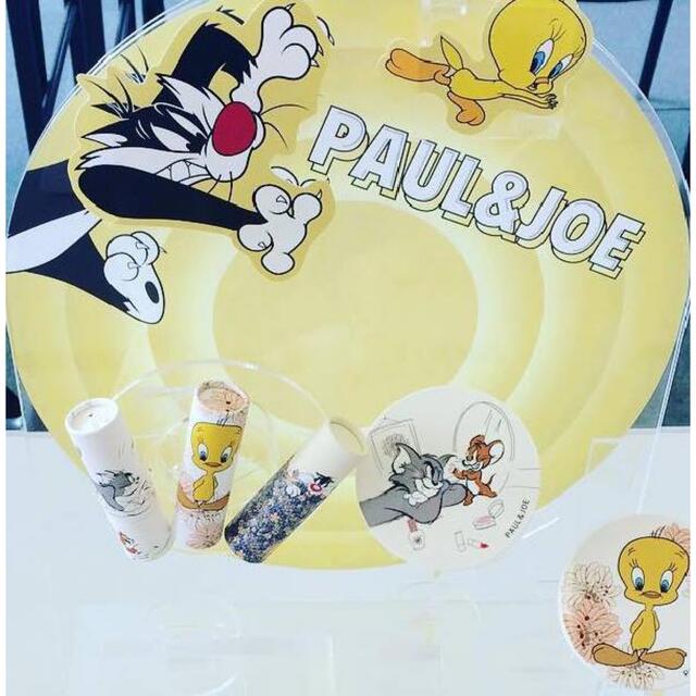 PAUL & JOE(ポールアンドジョー)のお値下げ😻ポール&ジョー🐱フェイスパウダー&リップケース&コンパクト🐭＋オマケ付 コスメ/美容のベースメイク/化粧品(フェイスパウダー)の商品写真