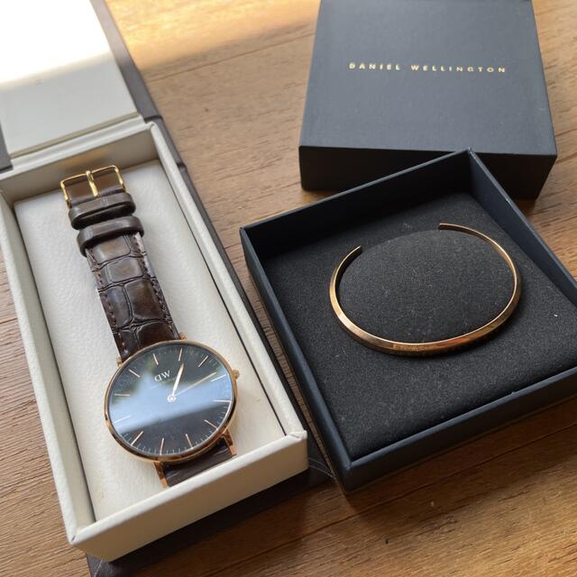 Daniel Wellington(ダニエルウェリントン)のみー様 専用ダニエル ウェリントン 時計 バングル レディースのアクセサリー(ブレスレット/バングル)の商品写真