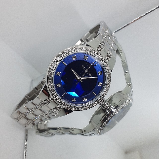 美品　BULOVA ブローバ　レディース腕時計