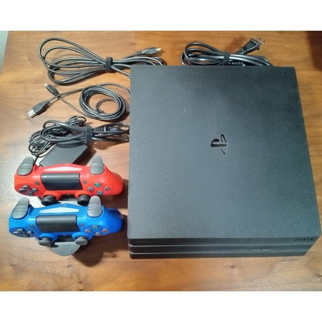 SALE得価】PlayStation4 - ps4pro CUH-7000Bの通販 by あぴ屋