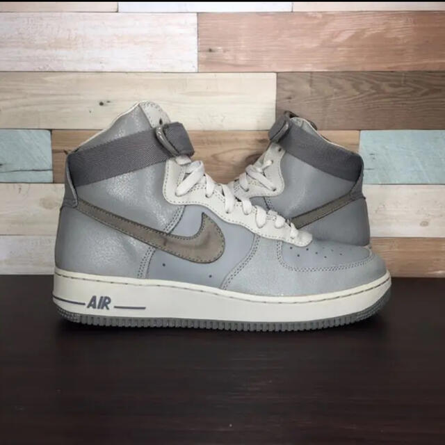 NIKE AIR FORCE 1 HI 27.5cm