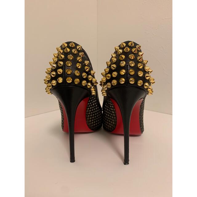 Christian Louboutin(クリスチャンルブタン)の【値下げ】クリスチャンルブタン   ヒール　スタッズ  レディースの靴/シューズ(ハイヒール/パンプス)の商品写真