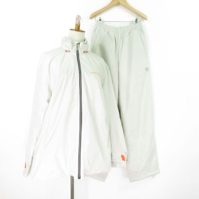 DESCENTE(デサント)の デサント eks+ thermo ウィンドブレーカー グレーAM3412A54 レディースのジャケット/アウター(その他)の商品写真