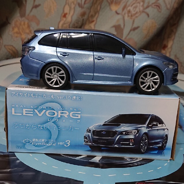 スバル - SUBARU レヴォーグ ぶつからない ミニカー コース付き 非売品