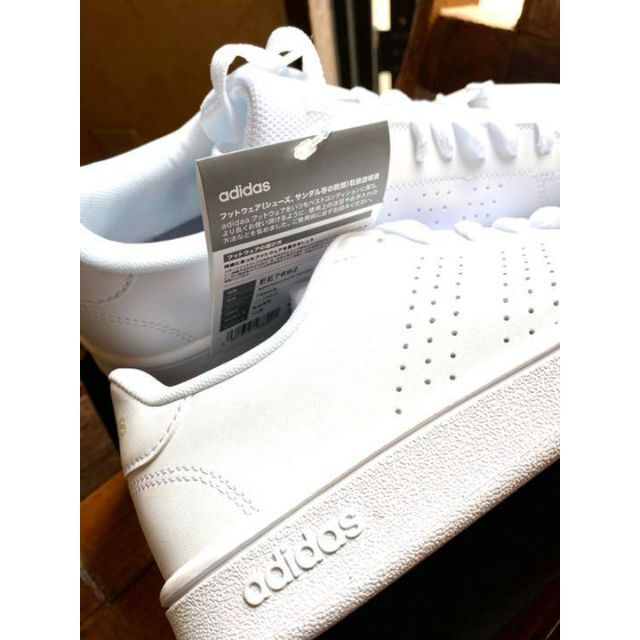 adidas(アディダス)のamun様      ✨23cm✨ALL WHITE✨アディダス✨アドバンコート レディースの靴/シューズ(スニーカー)の商品写真