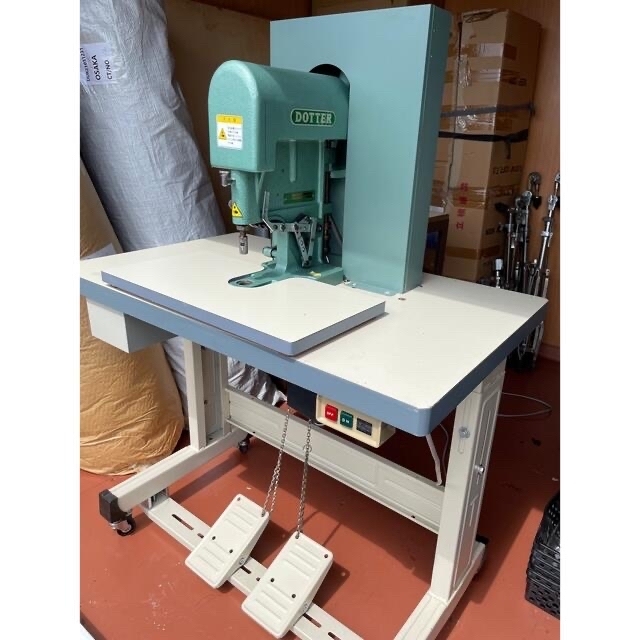 ドット ハトメ カシメ 打ち機 ドッター ドット ボタン 電動打機 ドット ハトメ カシメ 打ち機 ドッター ドット ボタン 電動打機