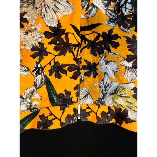 MSGM(エムエスジイエム)のMSGM花柄スカート　40 レディースのスカート(ひざ丈スカート)の商品写真