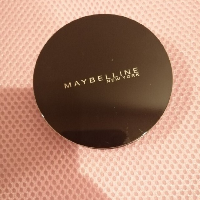 MAYBELLINE(メイベリン)の新品　メイベリン　クッションBB クッションファンデ コスメ/美容のベースメイク/化粧品(ファンデーション)の商品写真