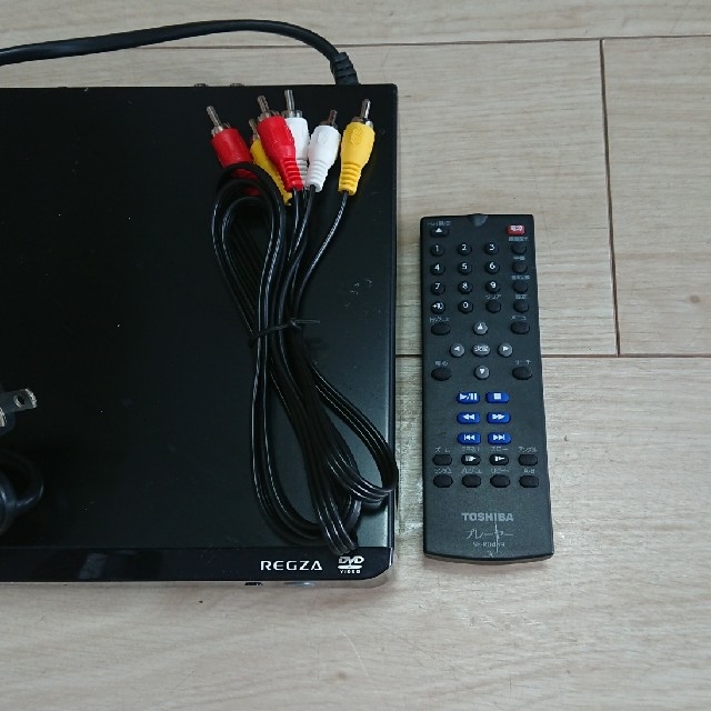 東芝(トウシバ)の東芝 DVDプレーヤー SD-420J(1台) スマホ/家電/カメラのテレビ/映像機器(ブルーレイプレイヤー)の商品写真