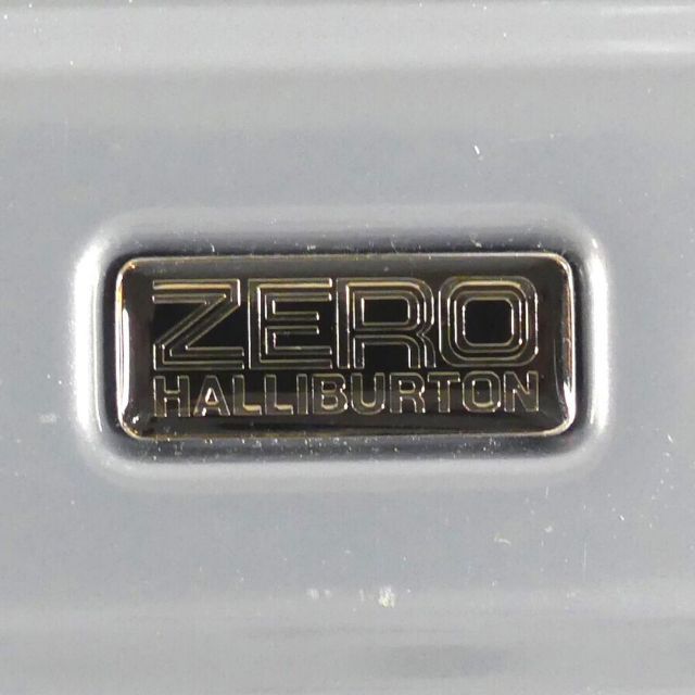 ZERO HALLIBURTON - 未使用 アタッシュケース ビジネスバッグ メンズ