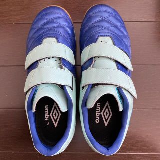 アンブロ(UMBRO)のUMBRO フットサルシューズ 21cm(スニーカー)