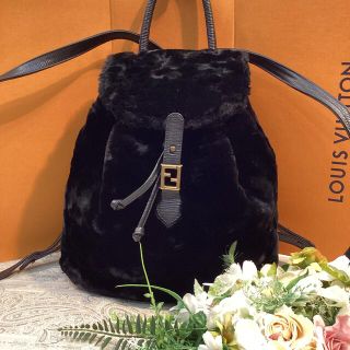 FENDI ファーリュック　最終値下げ❣️