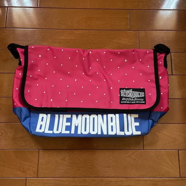 BLUE MOON BLUE(ブルームーンブルー)のBLUEMOONBLUE バッグ レディースのバッグ(ショルダーバッグ)の商品写真