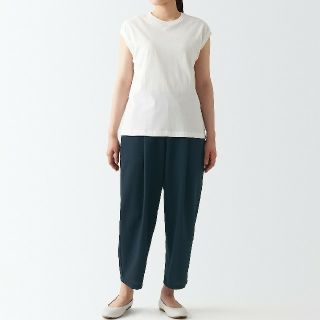 ムジルシリョウヒン(MUJI (無印良品))の☆新品☆無印良品 風を通すストレッチサッカータックワイドパンツ／ダークネイビーＳ(カジュアルパンツ)