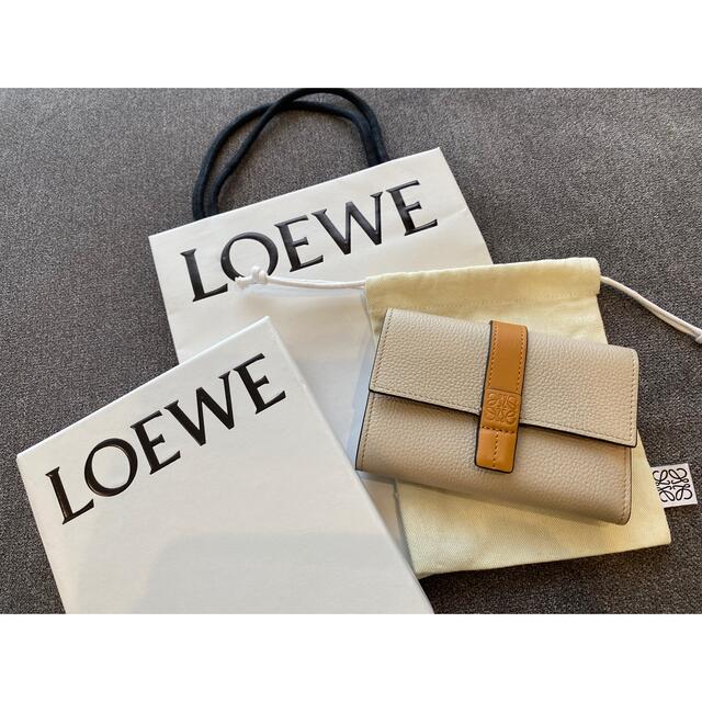 《即日発送》正規品◆新品･未使用 LOEWE スモールバーティカルウォレットファッション小物