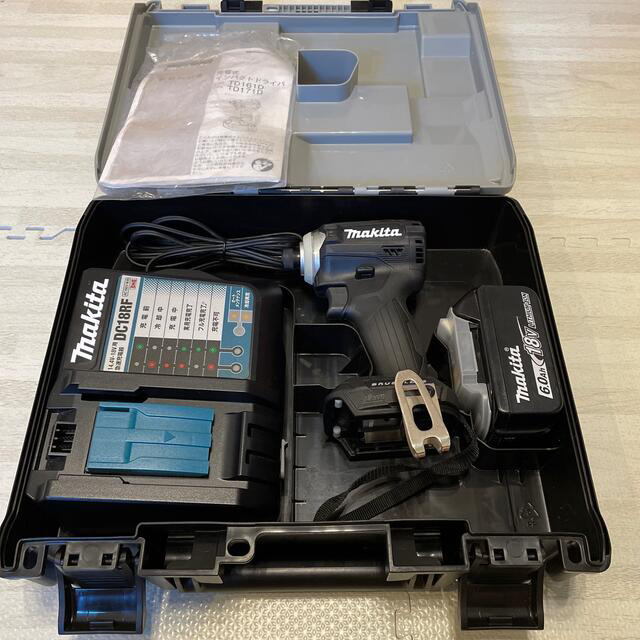 美品　マキタ　MAKITA インパクトドライバー　TD171D