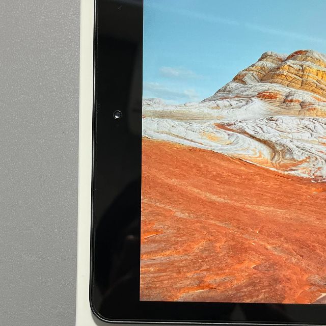 Apple(アップル)のiPad 第7世代 128GB スペースグレイ Wi-Fi 美品 Apple スマホ/家電/カメラのPC/タブレット(タブレット)の商品写真