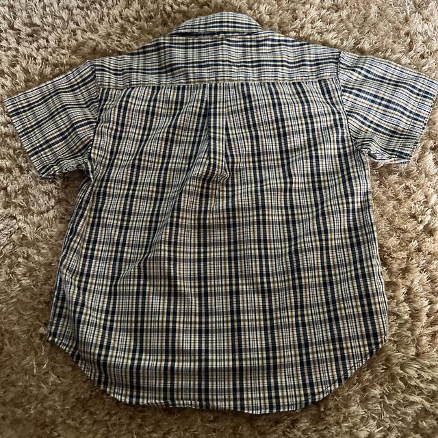 CHEVIGNON(シェビニオン)の美品　CHEVIGNON チェックシャツ　100 キッズ/ベビー/マタニティのキッズ服男の子用(90cm~)(Tシャツ/カットソー)の商品写真