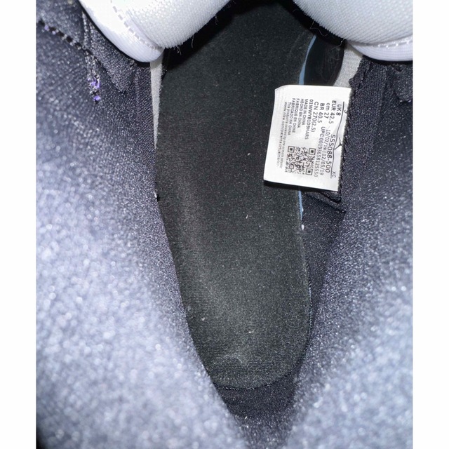 NIKE(ナイキ)のNIKE AIR JORDAN 1 RETRO HIGH OG コートパープル メンズの靴/シューズ(スニーカー)の商品写真