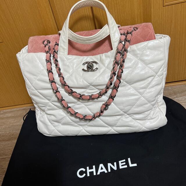 CHANEL レアバック