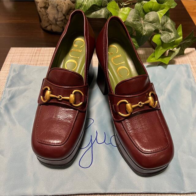 GUCCI グッチ ローファー 靴 赤茶 ホースビット 美品 日本未入荷 希少 | フリマアプリ ラクマ
