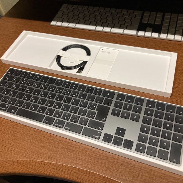 Magic Keyboard JISテンキー付き スペースグレイApple